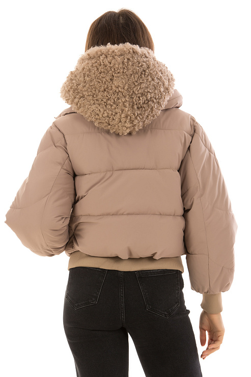 CHEERDUCK/2C22 A02 БЕЖЕВЫЙ Куртка женская CHEERDUCK цвет Бежевый