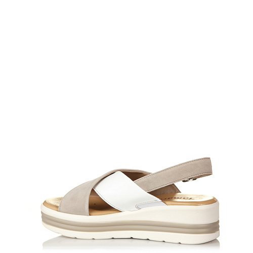 Босоножки TAMARIS цвет Белый