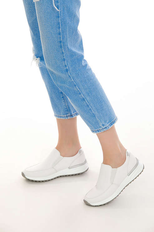 Слипоны RIEKER  цвет Белый