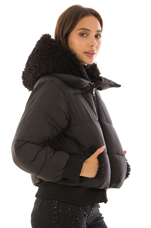 CHEERDUCK/2C22 A02 ЧЕРНЫЙ Куртка женская CHEERDUCK цвет Черный