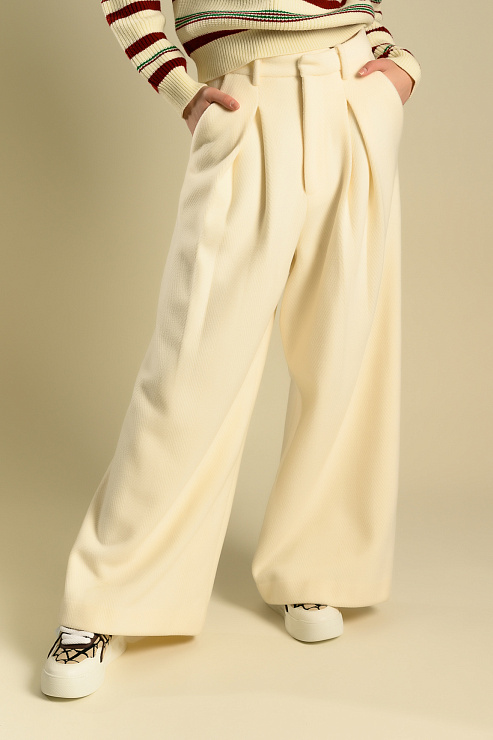 BELLABOA 126 WHITE Брюки женские классические BELLABOA цвет Белый